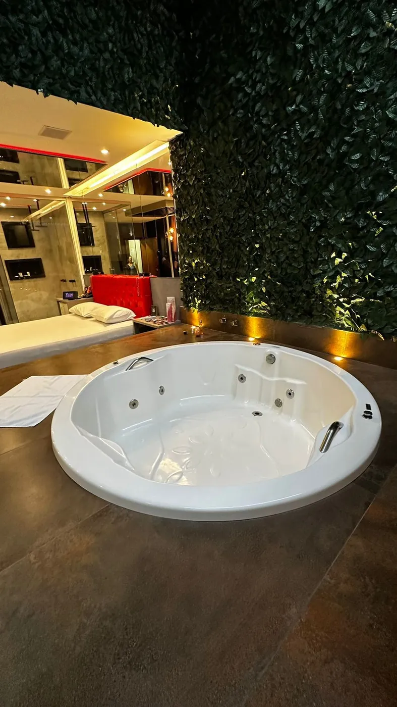 Banheira Vitória Régia Aqualax